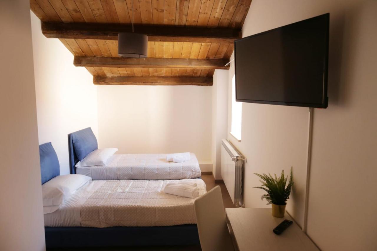B&B Eden L'Aquila Luaran gambar